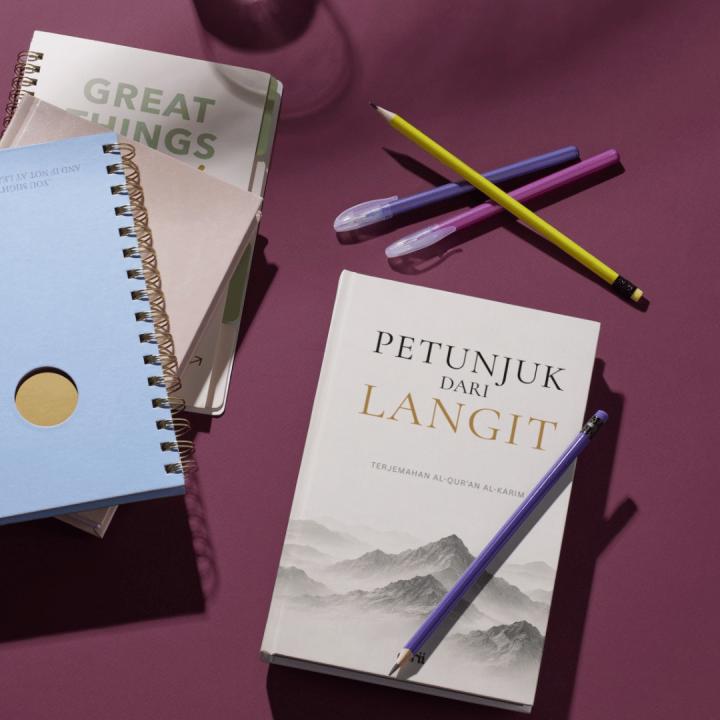 Petunjuk Dari Langit Size A5 (Soft Cover)